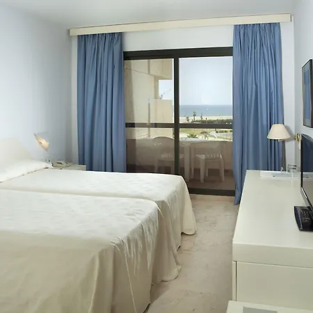 Ar Hotel 4*