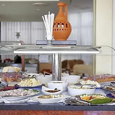 Ar Hotel