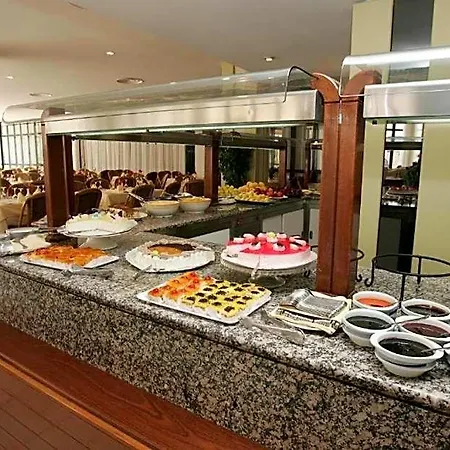 Ar Hotel