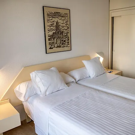 Ar Hotel
