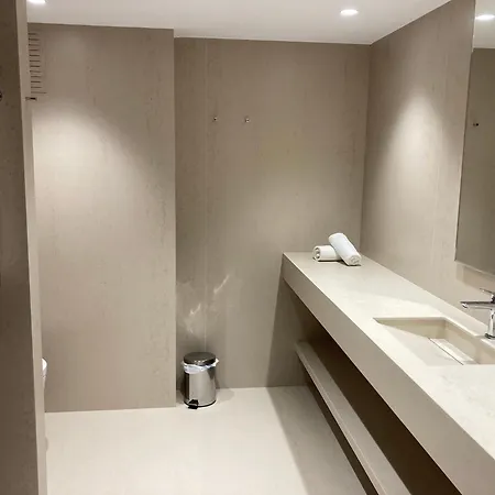 Ar Hotel 4*
