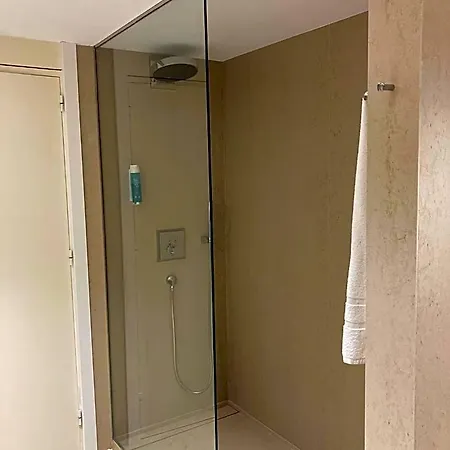 Ar Hotel 4*