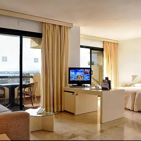 Hotel Ar 4*