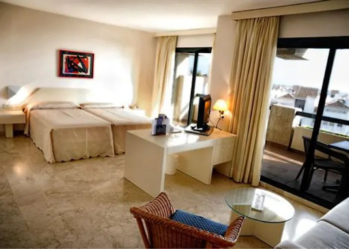 Ar Hotell Almerimar