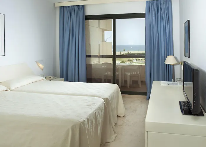 Ar Hotell 4*