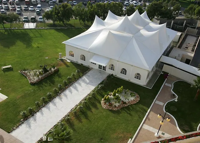 Ar Hotell
